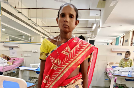 प्रशासन की तत्परता से बुधरी मड़कम को एम्स रायपुर में मिला नया जीवन