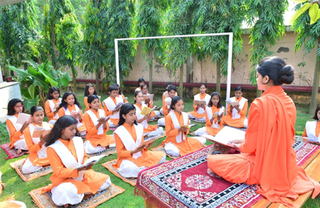 पतंजलि गुरुकुल में बाल योग शिविर का आयोजन से 3 से 27 मई तक