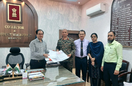 बिलासा देवी केंवट एयरपोर्ट को 290.8 एकड़ सैन्य भूमि हस्तांतरित