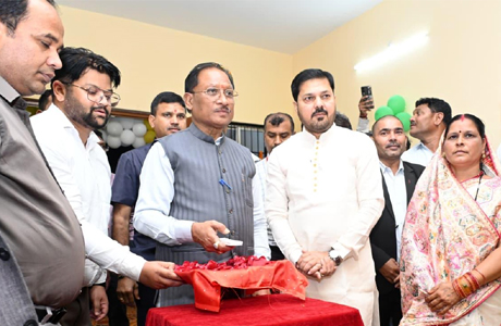 मुख्यमंत्री साय ने धरसींवा में किया आधुनिक तहसील कार्यालय का लोकार्पण