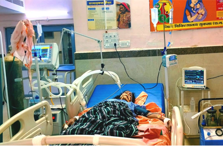 सुकमा में स्वास्थ्य सेवा : चिकित्सकों की तत्परता से महिला को मिला नया जीवन