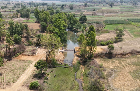 चेक डैम से बदली गांवों की तस्वीर : जल संरक्षण से बने आत्मनिर्भर