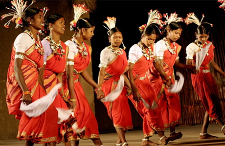 लोक कलाकारों का हौसला बढ़ा रही छत्तीसगढ़ की चिन्हारी योजना