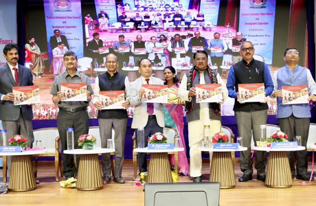 युवाओं को राजगार चाहने वाला नहीं बल्कि रोजगार देने वाला बनाएं - ओरांव