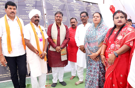 पूरे प्रदेश के समग्र विकास के लिए प्रतिबद्ध है राज्य सरकार : वन मंत्री कश्यप