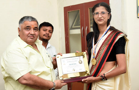 अंतर्राष्ट्रीय गोल्फ खिलाड़ी शिवानी ‘इंटरनेशनल बुक ऑफ रिकॉर्ड्स’ में शामिल