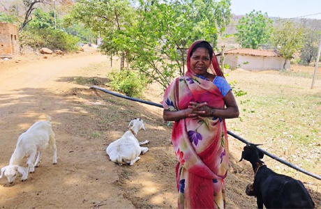 महतारी वंदन : खर्च नहीं निवेश से बदली पहाड़ी कोरवा महिलाओं की जिन्दगी
