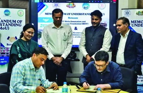 तांदुला नदी का पुनरुद्धार, बालोद जिला प्रशासन और आईआईटी भिलाई के बीच MoU