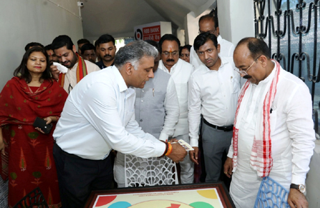 कोमलदेव जिला अस्पताल में नवीन ट्रामा सेंटर एवं ओपीडी का लोकार्पण