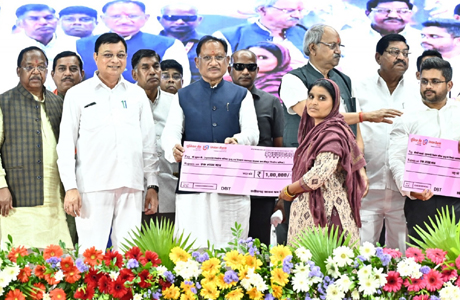 श्रमिक दिवस : हर हाथ को काम, हर श्रमिक को सम्मान का संकल्प - साय