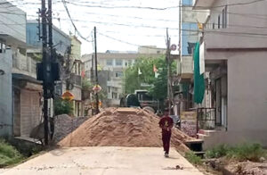 निगम ऐसा कर रहा विकास की हितग्राहियों के निकल रहे आंसू