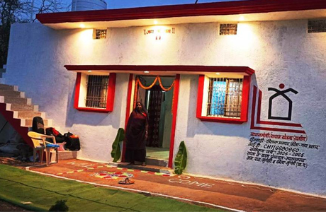 प्रधानमंत्री आवास योजना से लालाकापा की प्रभा का सपना हुआ साकार