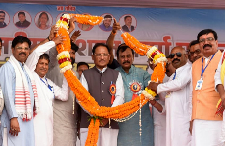 छत्तीसगढ़ में सामूहिक विवाह बना सामाजिक एकता का उत्सव : मुख्यमंत्री साय