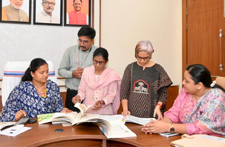 केवल पोषण नहीं, संस्कारों की भी पाठशाला बने आंगनवाड़ी केन्द्र : राजवाड़े