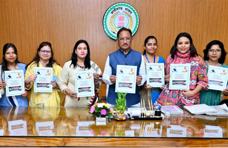 महिला पत्रकारों की ‘अविस्मरणीय यात्रा’ का मुख्यमंत्री साय ने किया विमोचन