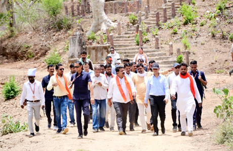 उप मुख्यमंत्री शर्मा ने भोरमदेव कॉरिडोर का किया निरीक्षण, प्रगति पर किया मंथन