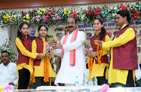 उचित मूल्य दुकान मजबूत कड़ी, योजनाओं के क्रियान्वयन में बड़ी भूमिका