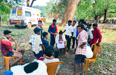 अब दुर्गम जंगलों के बीच पहुंचने लगी आधुनिक सरकारी स्वास्थ्य सेवाएं