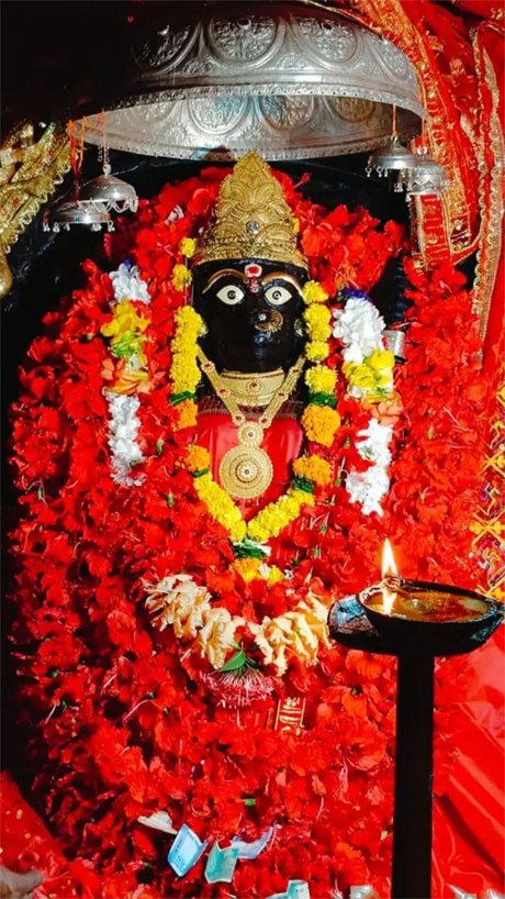 दंतेवाड़ा का दंतेश्वरी मंदिर : जनजातीय परंपरा और सनातन आस्था का प्रतीक