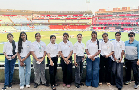 मुख्यमंत्री साय की पहल से मेधावी विद्यार्थियों ने स्टेडियम में लाइव देखा IPL