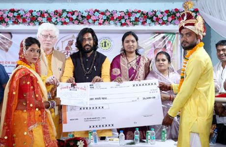 रायपुर जिले में तीन स्थानों पर लगे मुख्यमंत्री कन्या विवाह के पंडाल, गूंजी शहनाई