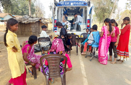 पीएम-जनमन योजना से दूरस्थ जनजातीय गांवों तक पहुंचीं स्वास्थ्य सेवाएं