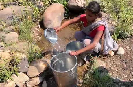 पहाड़ी कोरवा बसाहटों में 113 हैंडपंप व बोरवेल खोदने के निर्देश