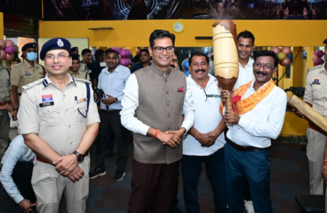 वित्त मंत्री ने रायगढ़ पुलिस लाइन में अत्याधुनिक पुलिस जिम का किया लोकार्पण