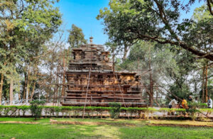 बस्तर में 11वीं सदी की स्थापत्य कला को संजोए खड़ा है प्राचीन शिव मंदिर