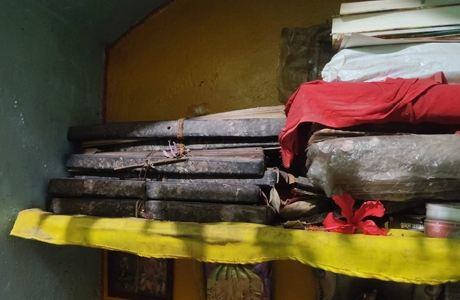 रायगढ़ के सकरबोगा गांव में 250 वर्ष पुरानी दुर्लभ पांडुलिपियों का संरक्षण