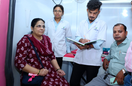 रेड क्रॉस दिवस पर लोकभवन में ब्रेस्ट कैंसर स्क्रीनिंग, हृदय रोग जांच