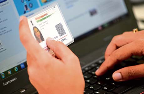 निर्माण श्रमिकों के रिकॉर्ड 30 जून तक होंगे आधार से सत्यापित