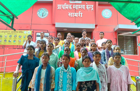 बेटियों को कैंसर से बचाने टीकाकरण बना अभियान, पालक भी आगे आए