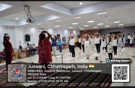 श्रीशंकराचार्य महाविद्यालय में अंतर्राष्ट्रीय योग दिवस पर विशेष योग प्रशिक्षण
