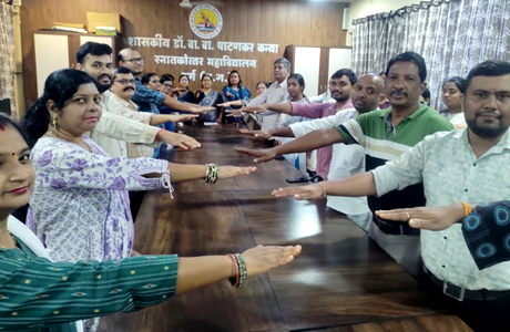 कन्या महाविद्यालय दुर्ग में नशा मुक्त विकसित भारत पर मार्गदर्शन