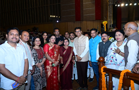 राष्ट्रीय हथकरघा दिवस पर प्रदेश स्तरीय बुनकर सम्मेलन एवं स्वदेशी प्रदर्शनी आयोजित