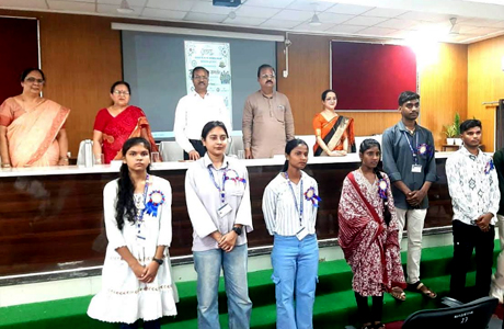दुर्ग साइंस कालेज में दीक्षारंभ समारोह, दी राष्ट्रीय शिक्षा नीति की जानकारी