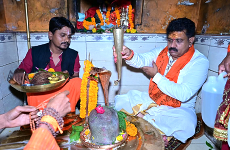 सावन के अंतिम सोमवार को अमरकंटक पहुंचे उपमुख्यमंत्री शर्मा