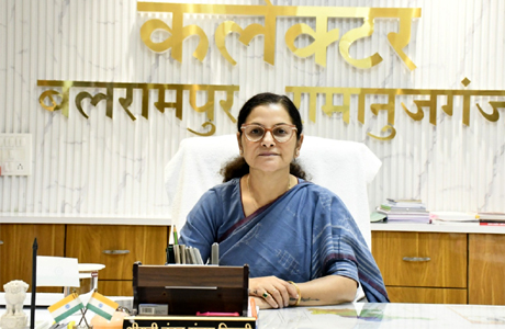 बलरामपुर कलेक्टर की पहल : आंगनबाड़ी केन्द्रों के लिए होगा खिलौना दान