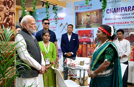 प्रधानमंत्री नरेंद्र मोदी से रूबरू हुईं छत्तीसगढ़ की महिला उद्यमी हीना