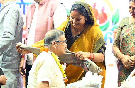 वरिष्ठजनों का अनुभव हमारी शक्ति और उनकी गरिमा हमारी जिम्मेदारी : राजवाड़े