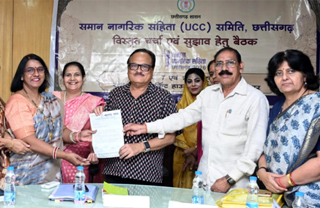 UCC पर बेबाक राय, लिव-इन, पैतृक संपत्ति, भरण पोषण पर समान हों कानून